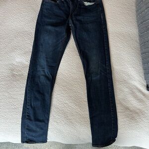 Old Navy Men's Slim Built-In Flex Jeans